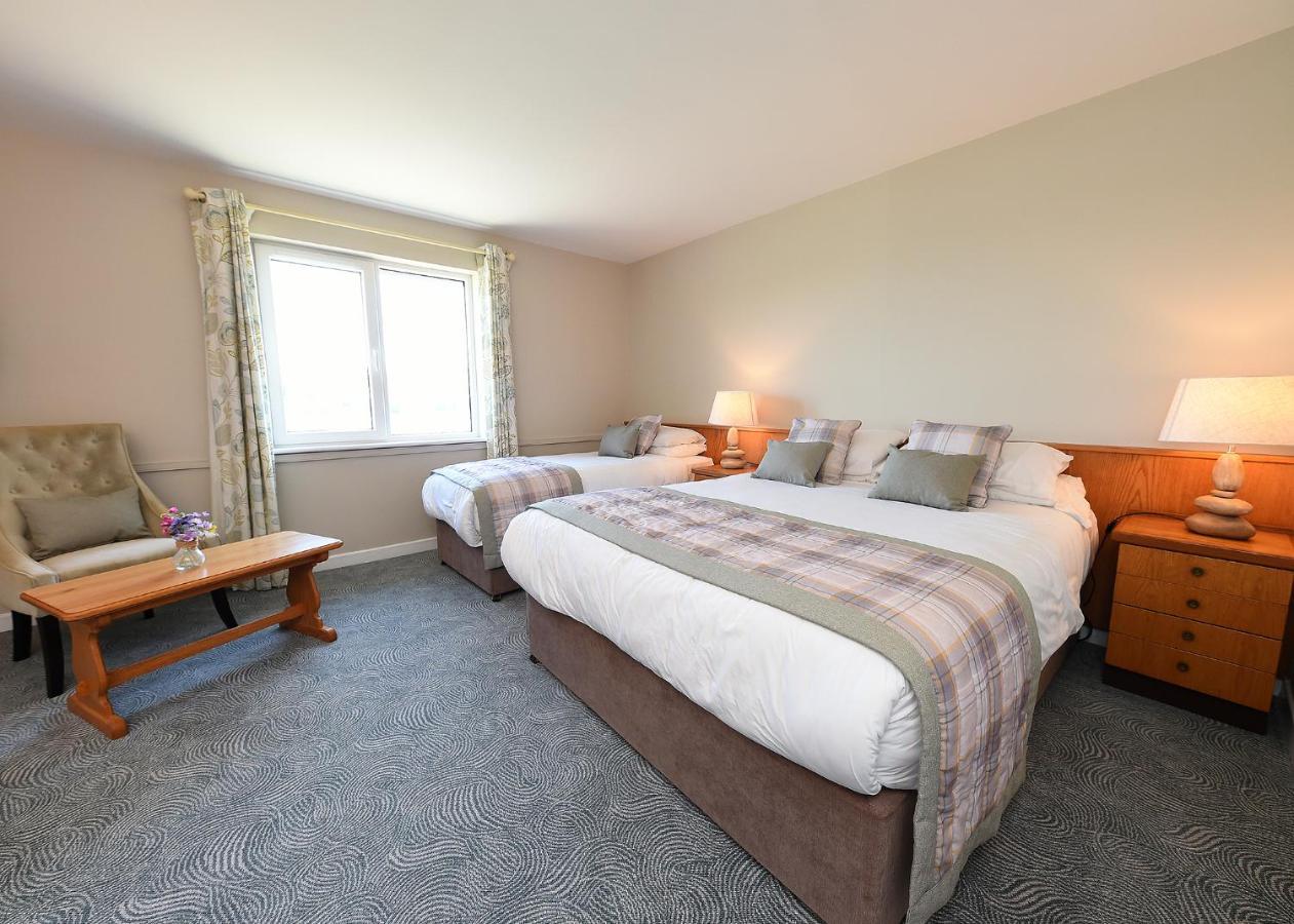 Hotel Whispering Pines à Crosshaven Extérieur photo