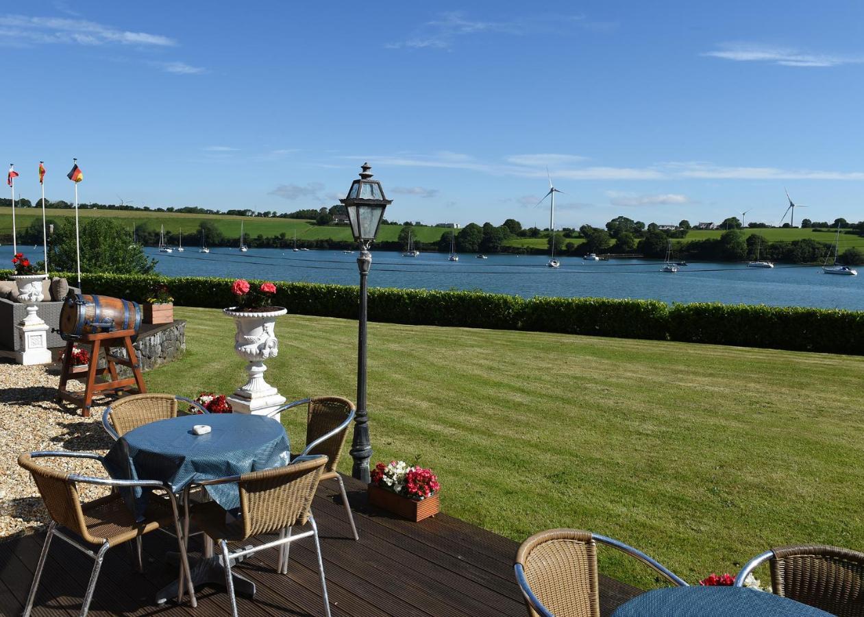 Hotel Whispering Pines à Crosshaven Extérieur photo