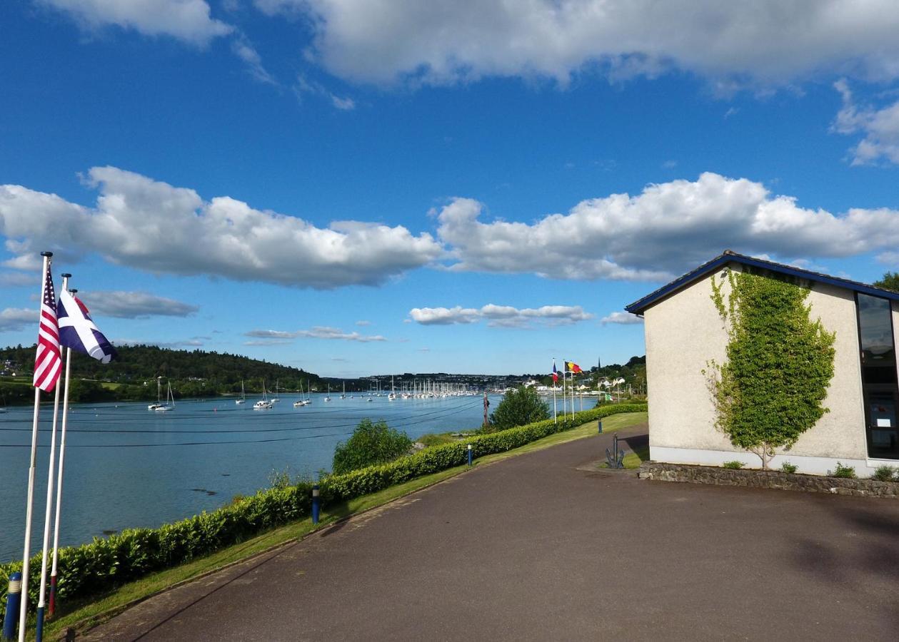 Hotel Whispering Pines à Crosshaven Extérieur photo