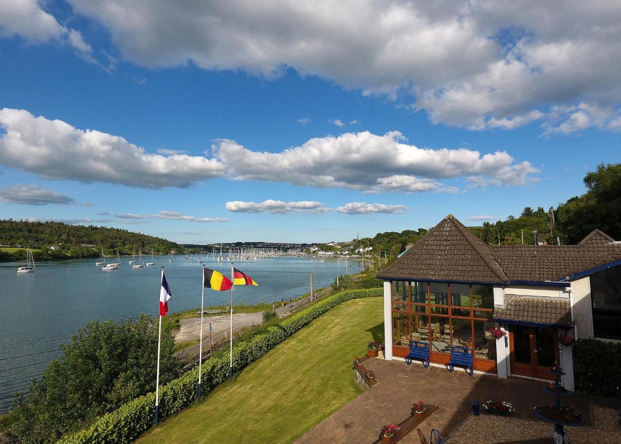 Hotel Whispering Pines à Crosshaven Extérieur photo