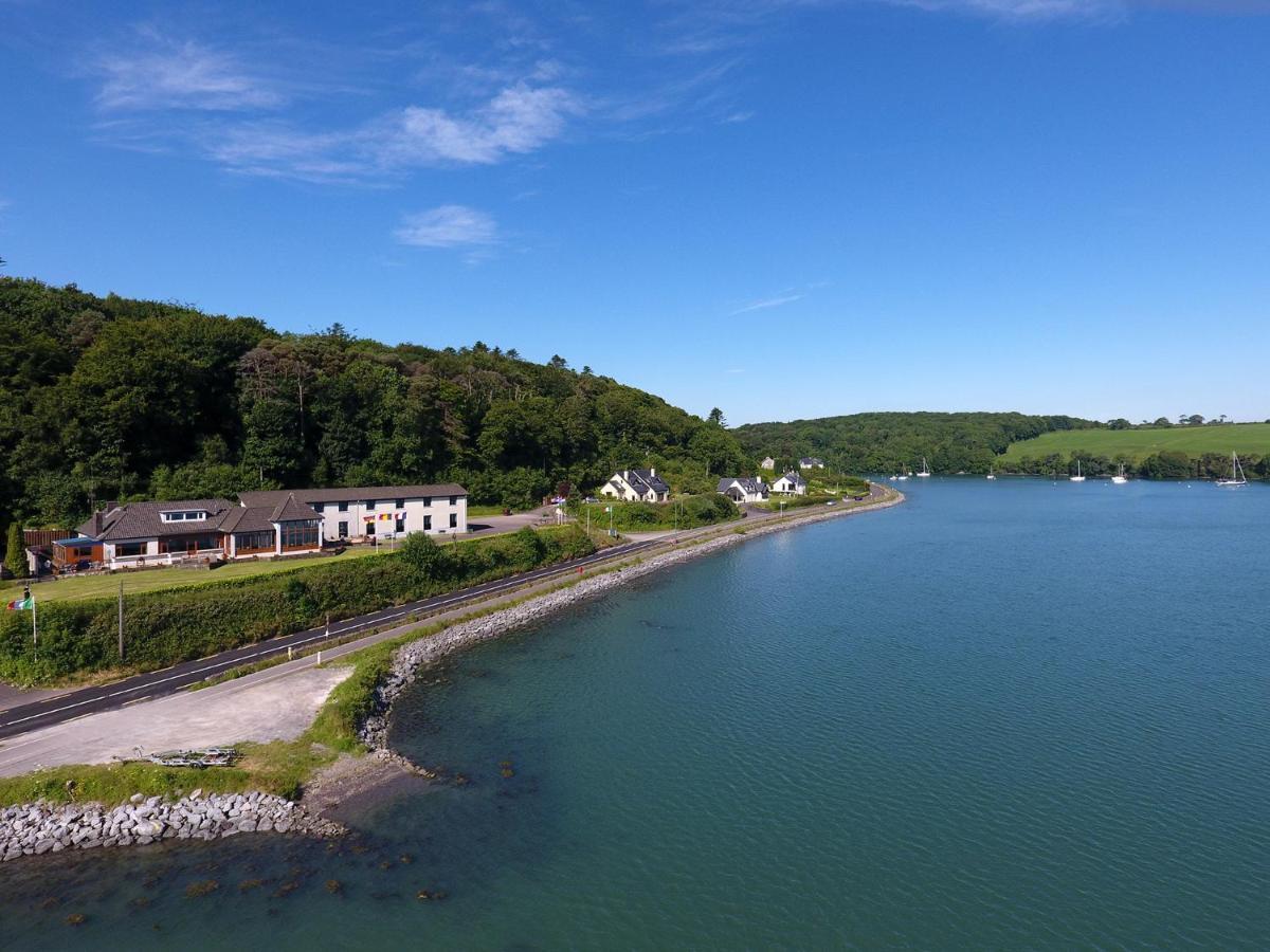 Hotel Whispering Pines à Crosshaven Extérieur photo